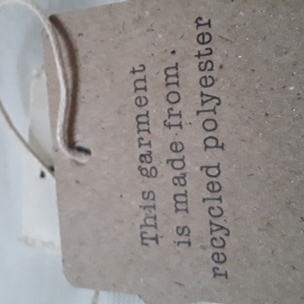 NWT b new york Built-In Bra Tank Top L - Picture 10 of 16